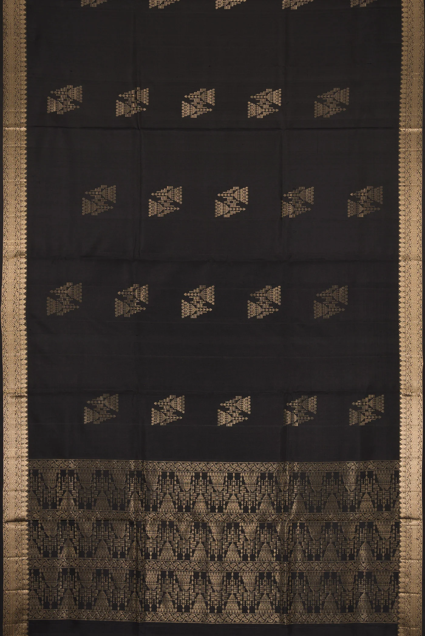 Black Soft Silk Saree - Image 6