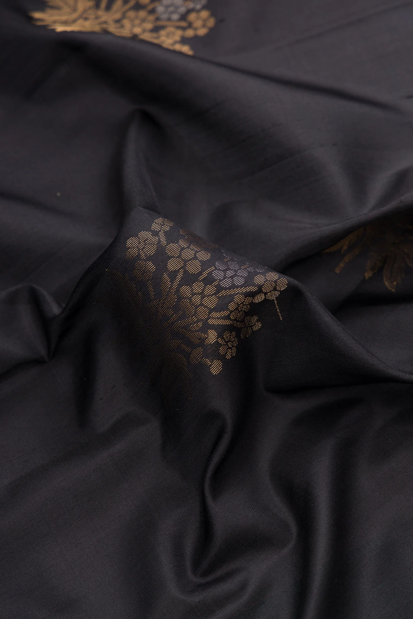 Black Soft Silk Saree - Image 2
