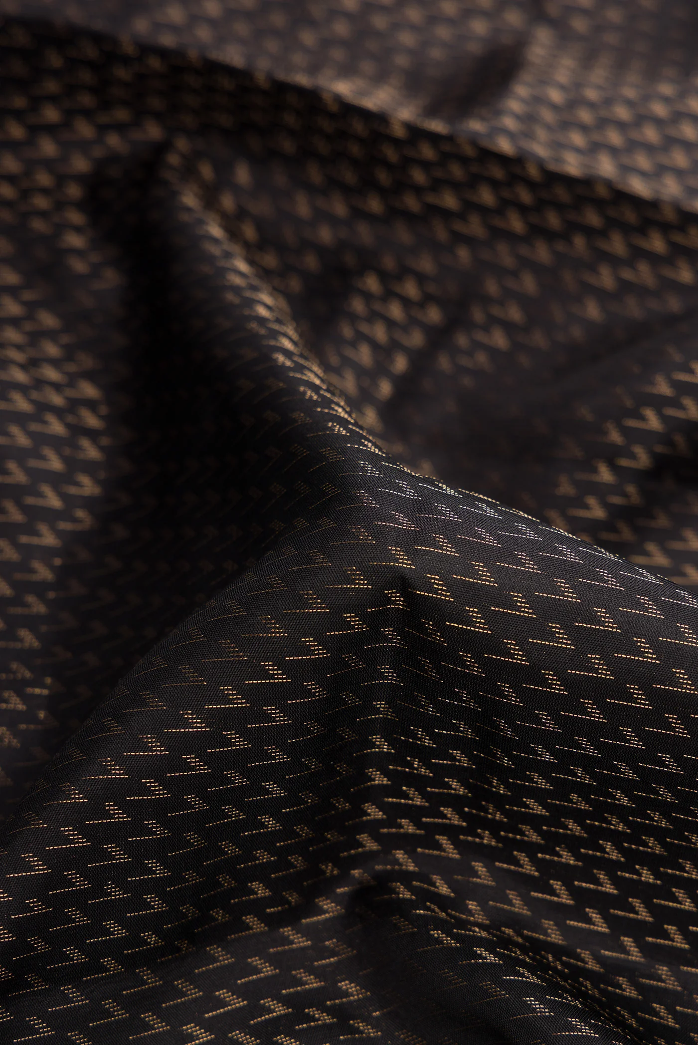 Black Soft Silk Saree - Image 2
