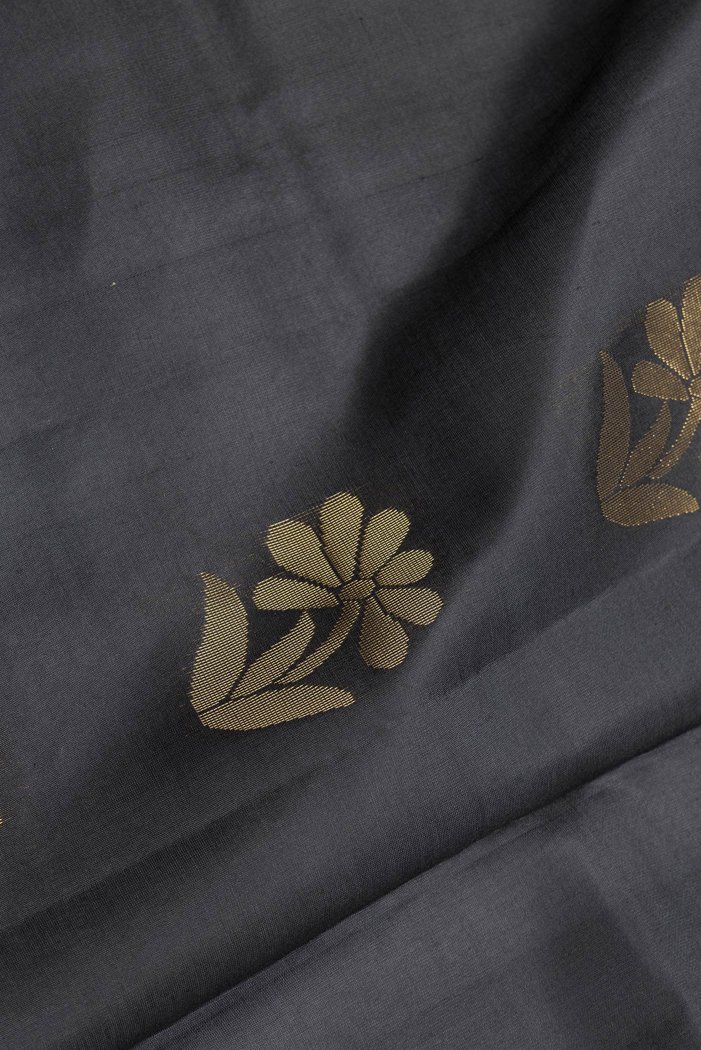 Black Soft Silk Saree - Image 2