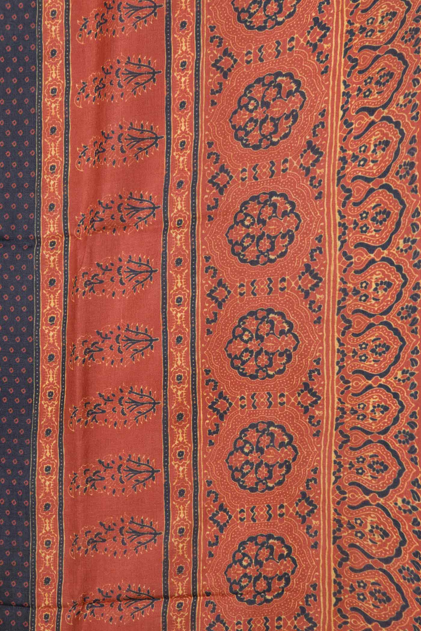 Black Dual Tone Tussar Saree - Image 3