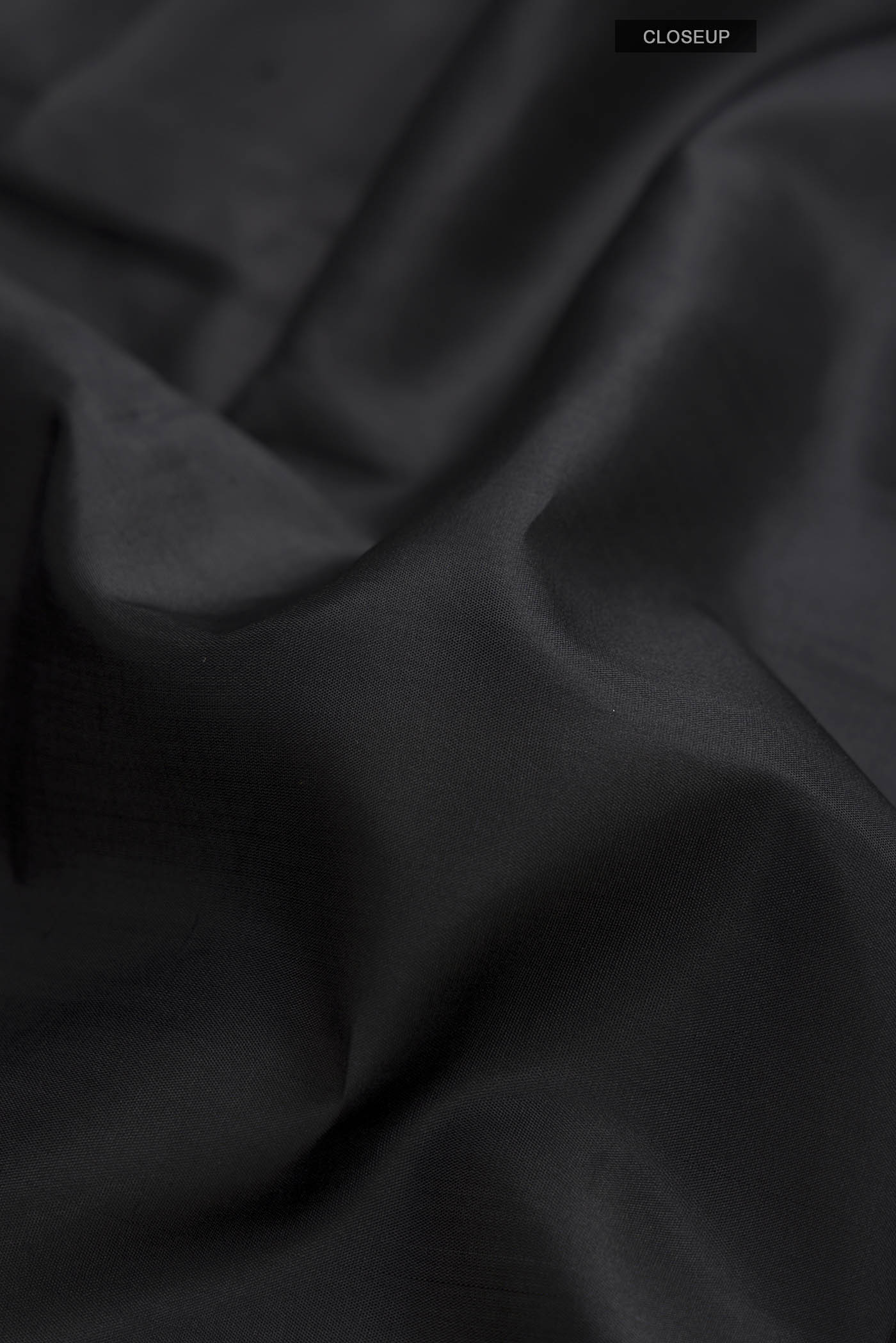 Black Kanjivaram Silk Saree - Image 2