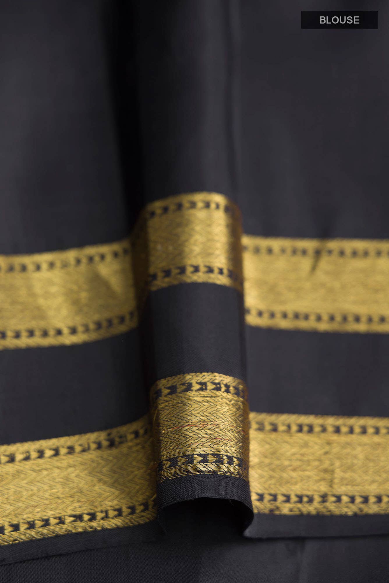 Shobita-Black Kanchipuram Silk Saree - Image 6