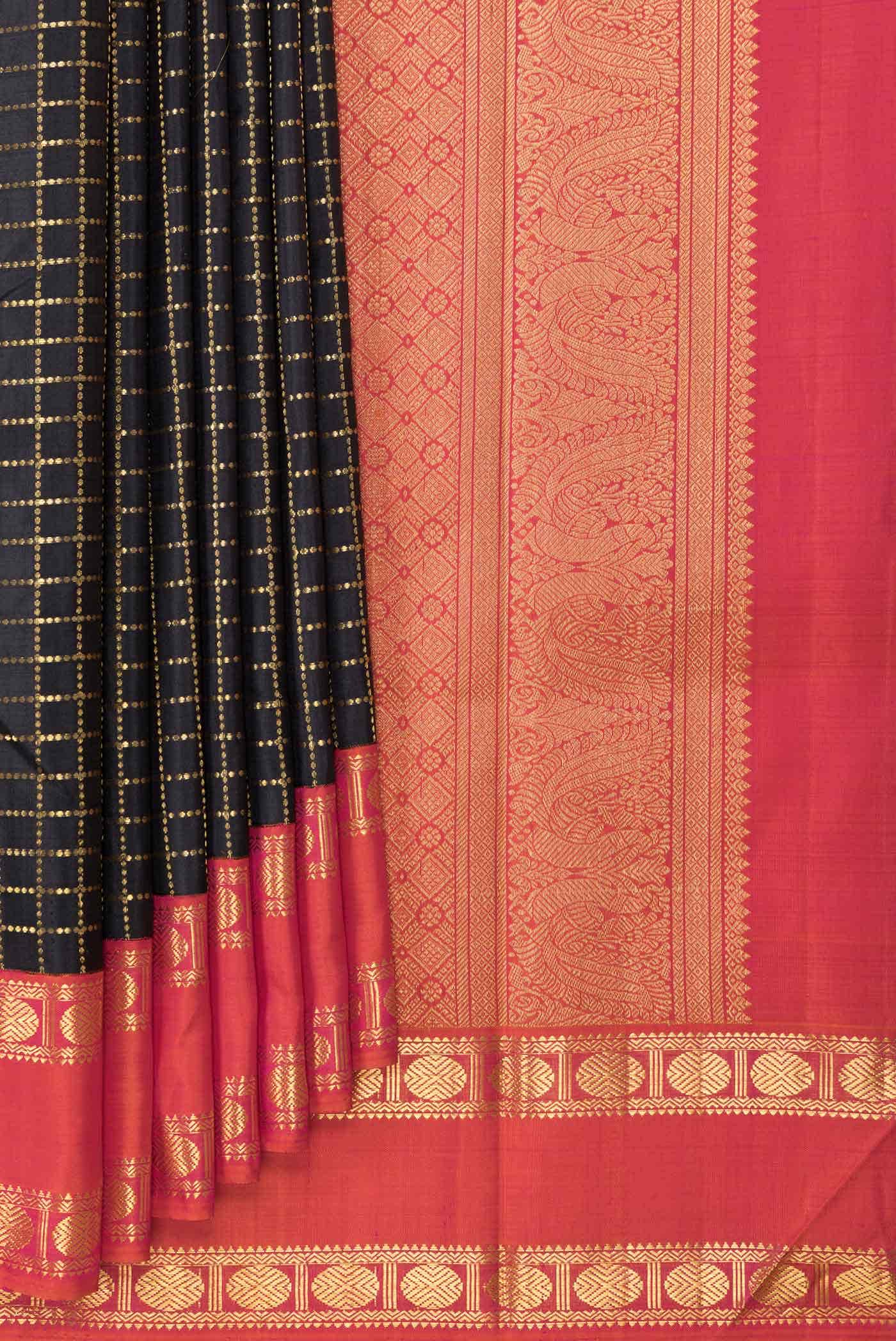 Pure Silk Pure Zari Black Kanchipuram Saree - Image 2