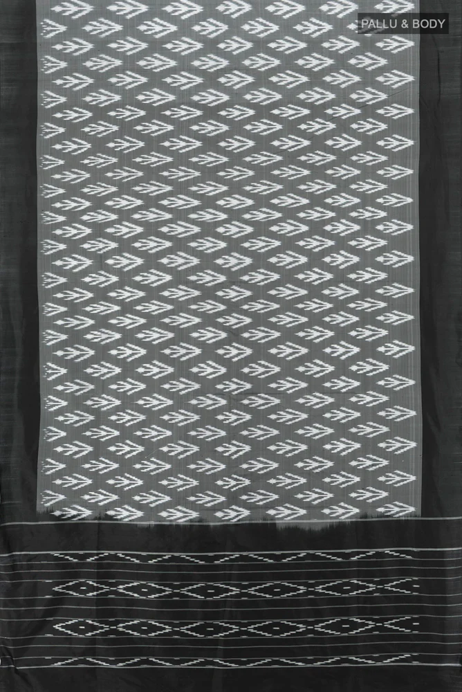 Davys Grey Pochampally Silk Saree - Image 4