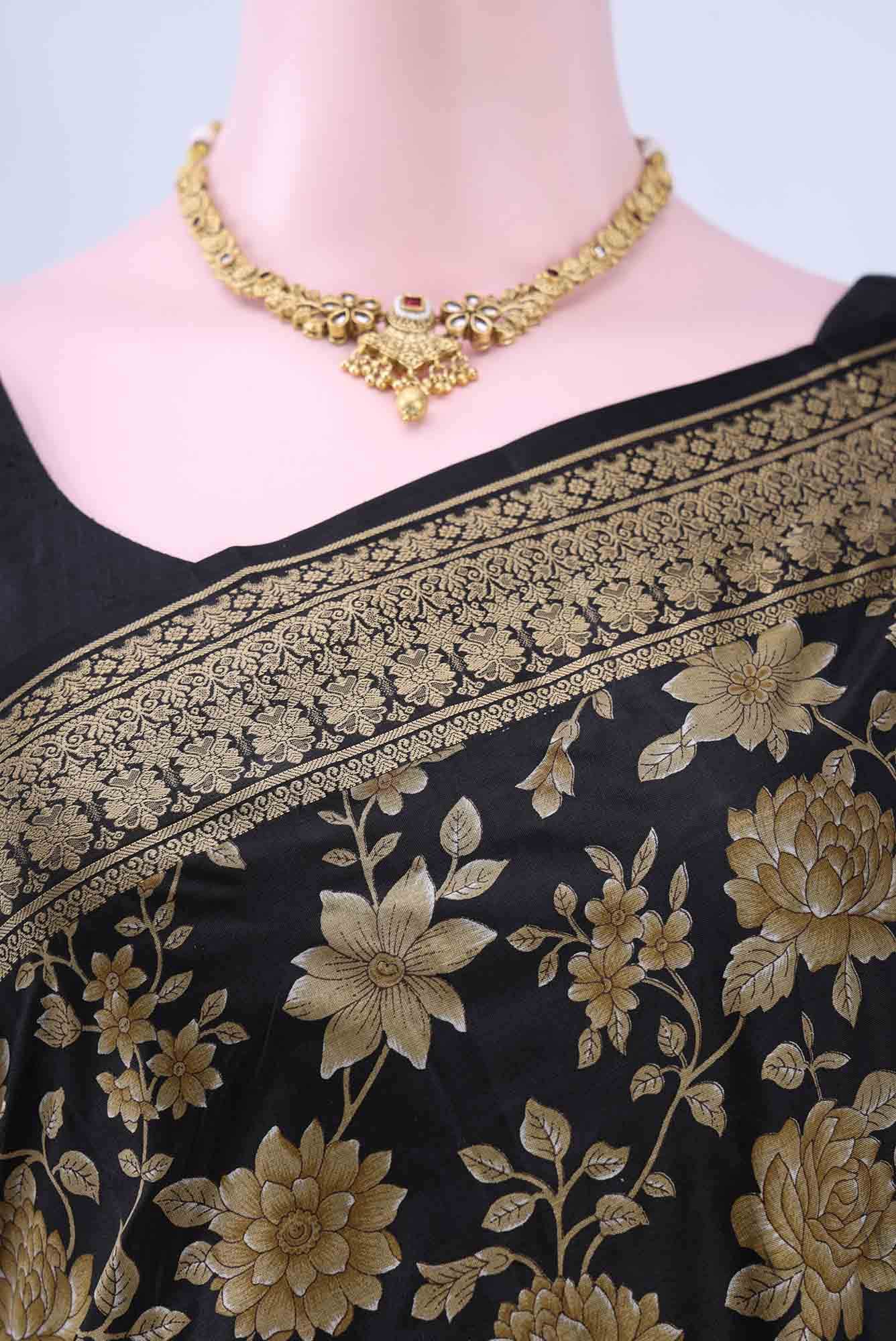 Black Printed Silk Saree - Image 3