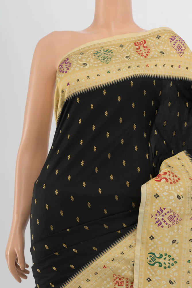 Black Soft Silk Saree - Image 2