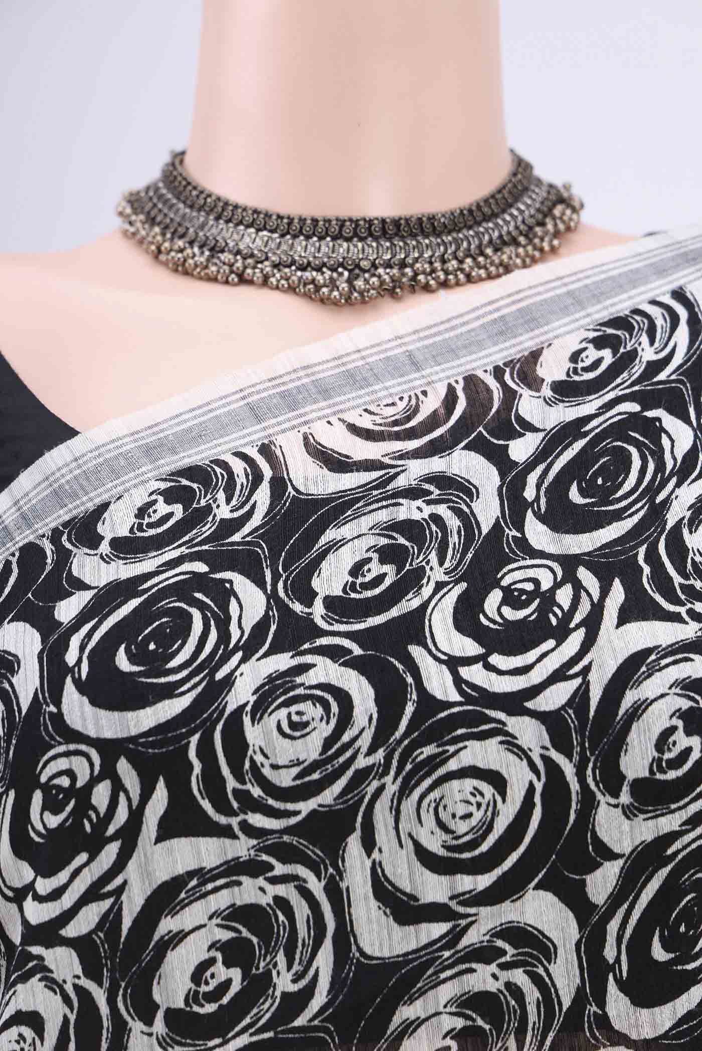 Black Tussar Silk Saree - Image 2
