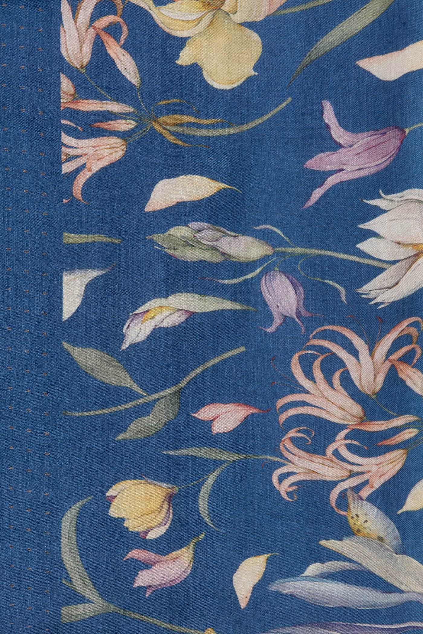 Blue Dual Tone Tussar Silk Saree - Image 3
