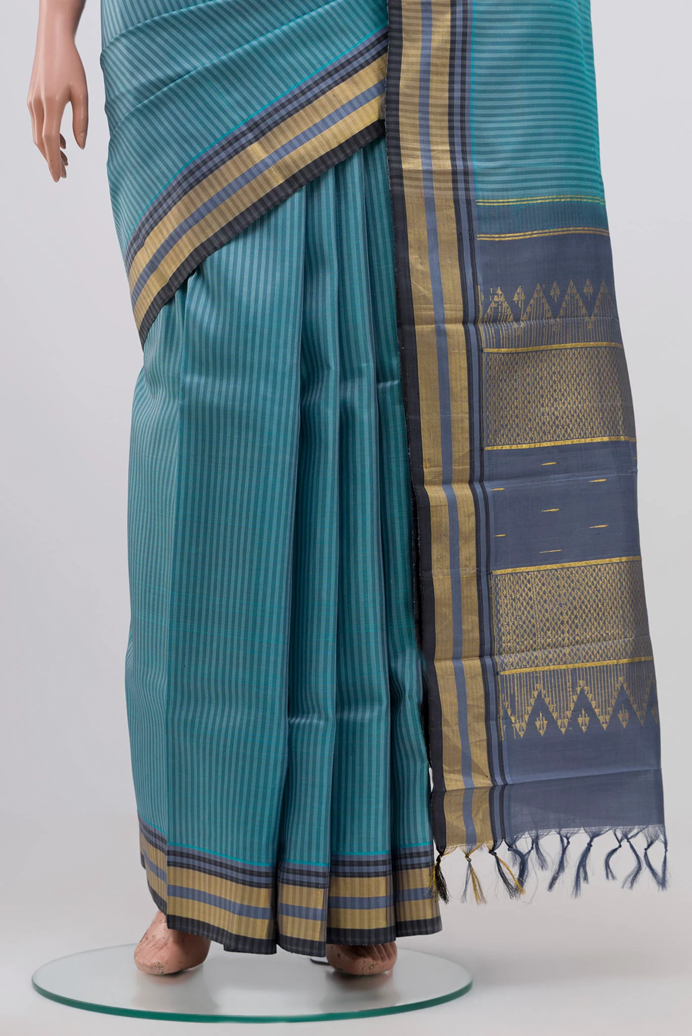 Blue Kanjivaram Silk Saree - Image 3