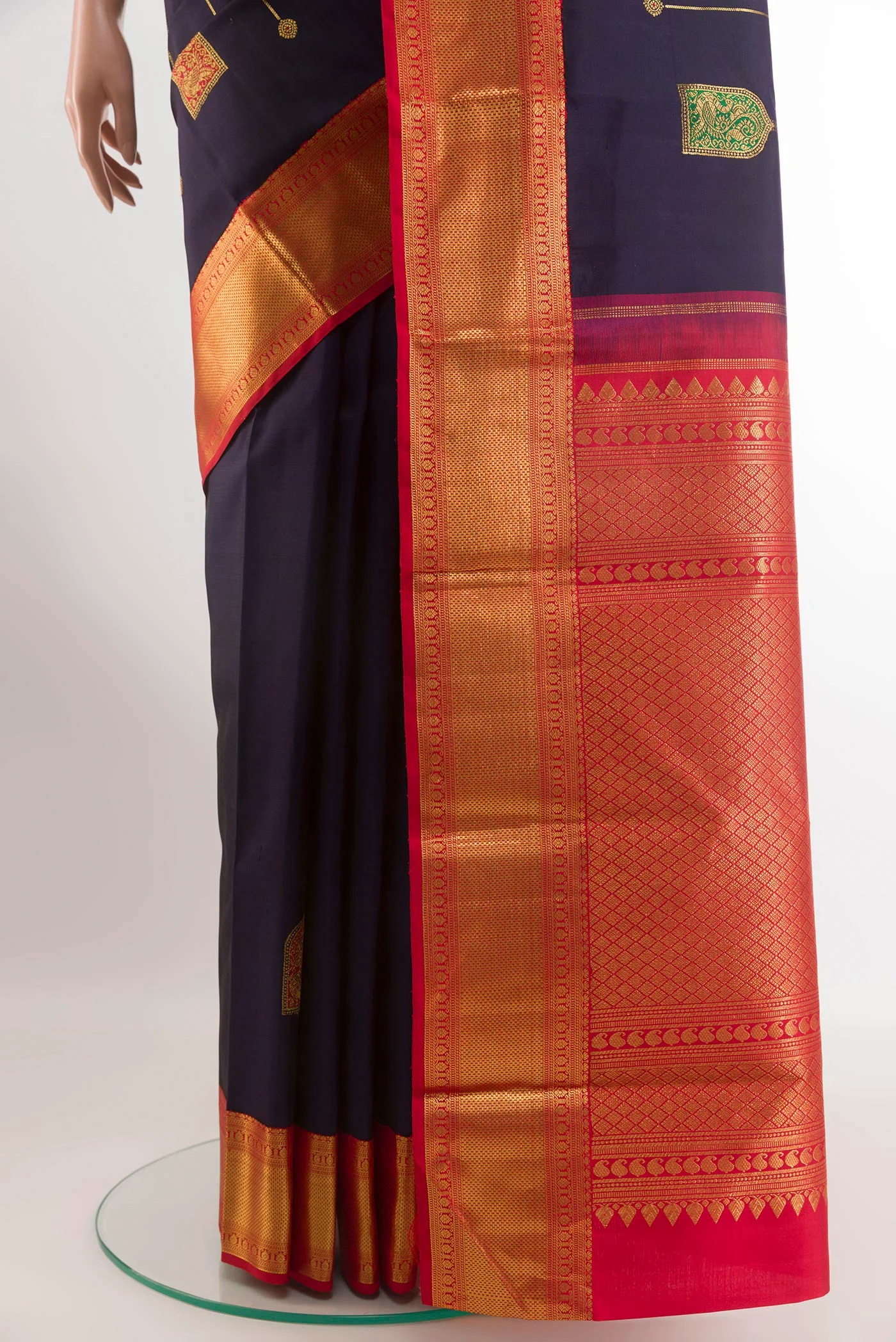Navy Blue Kanchipuram Silk Saree - Image 3