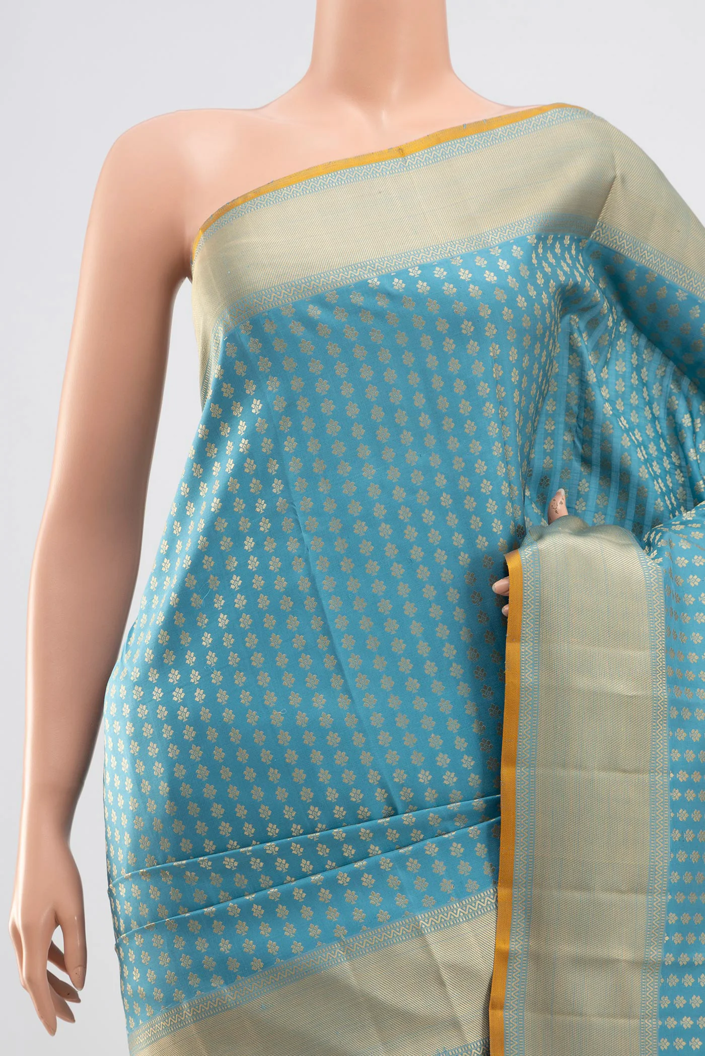 Sky Blue Kanchipuram Silk Saree - Image 2