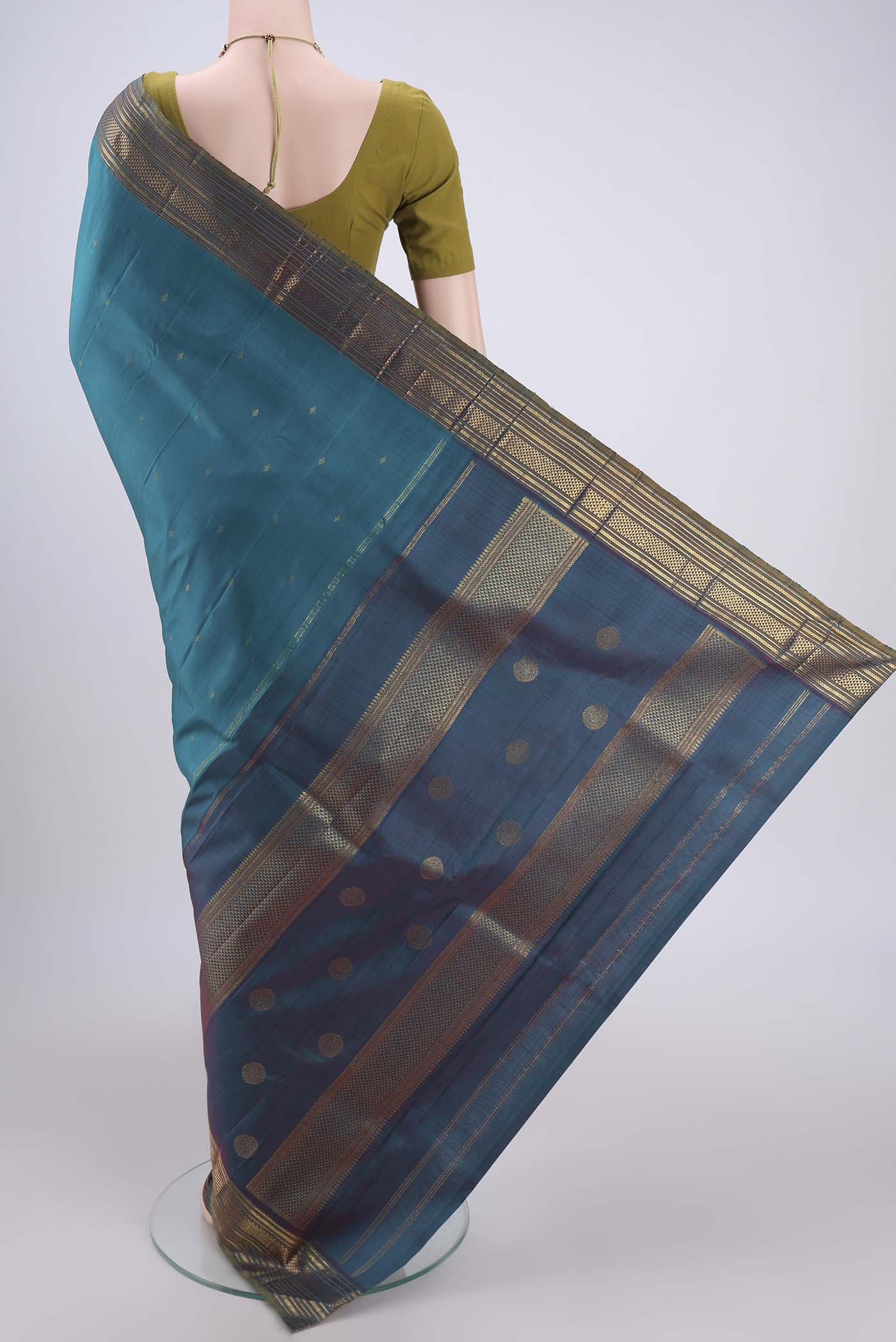 Blue Kanchipuram Silk Saree - Image 3