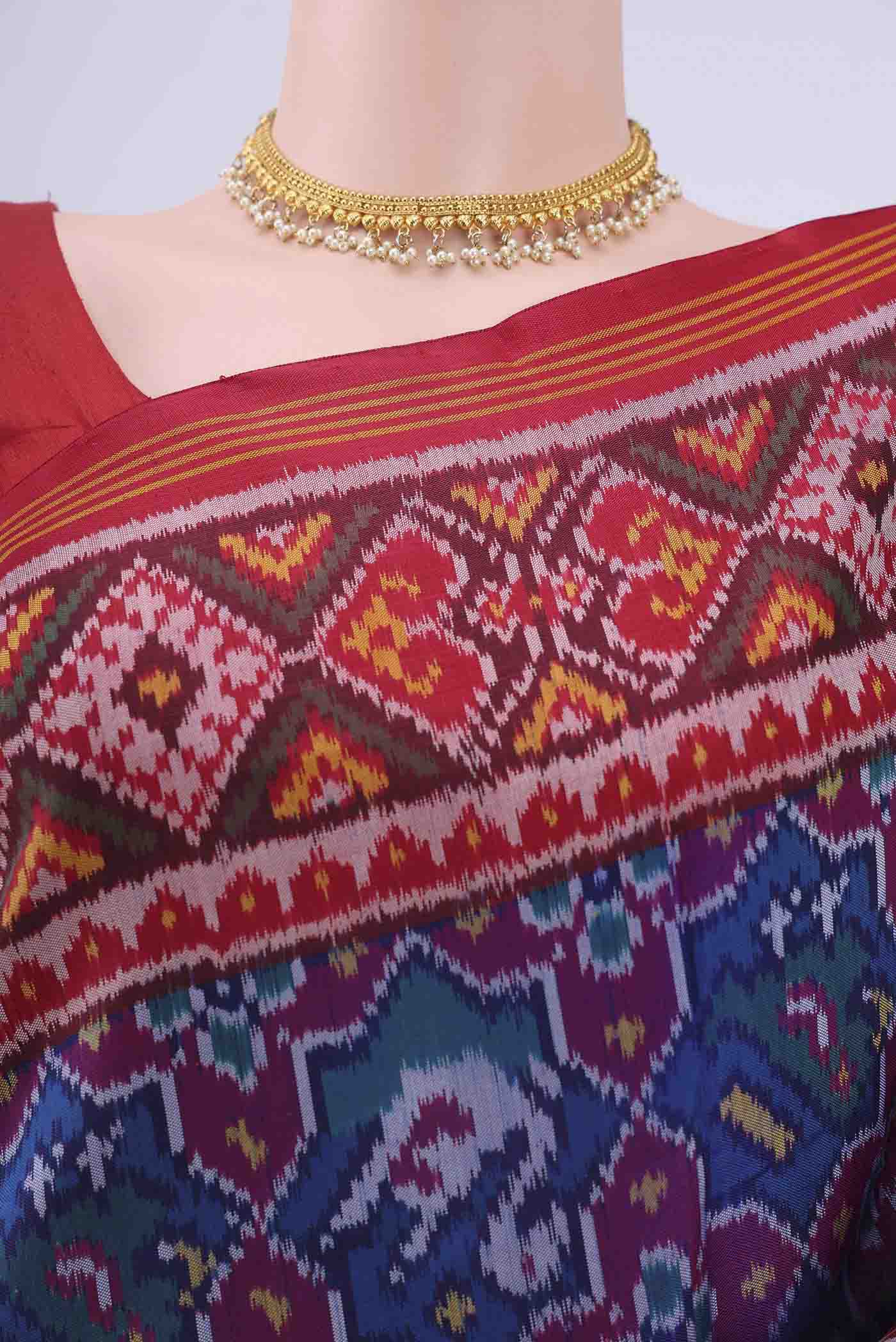 Blue Pochampally Silk Saree - Image 2