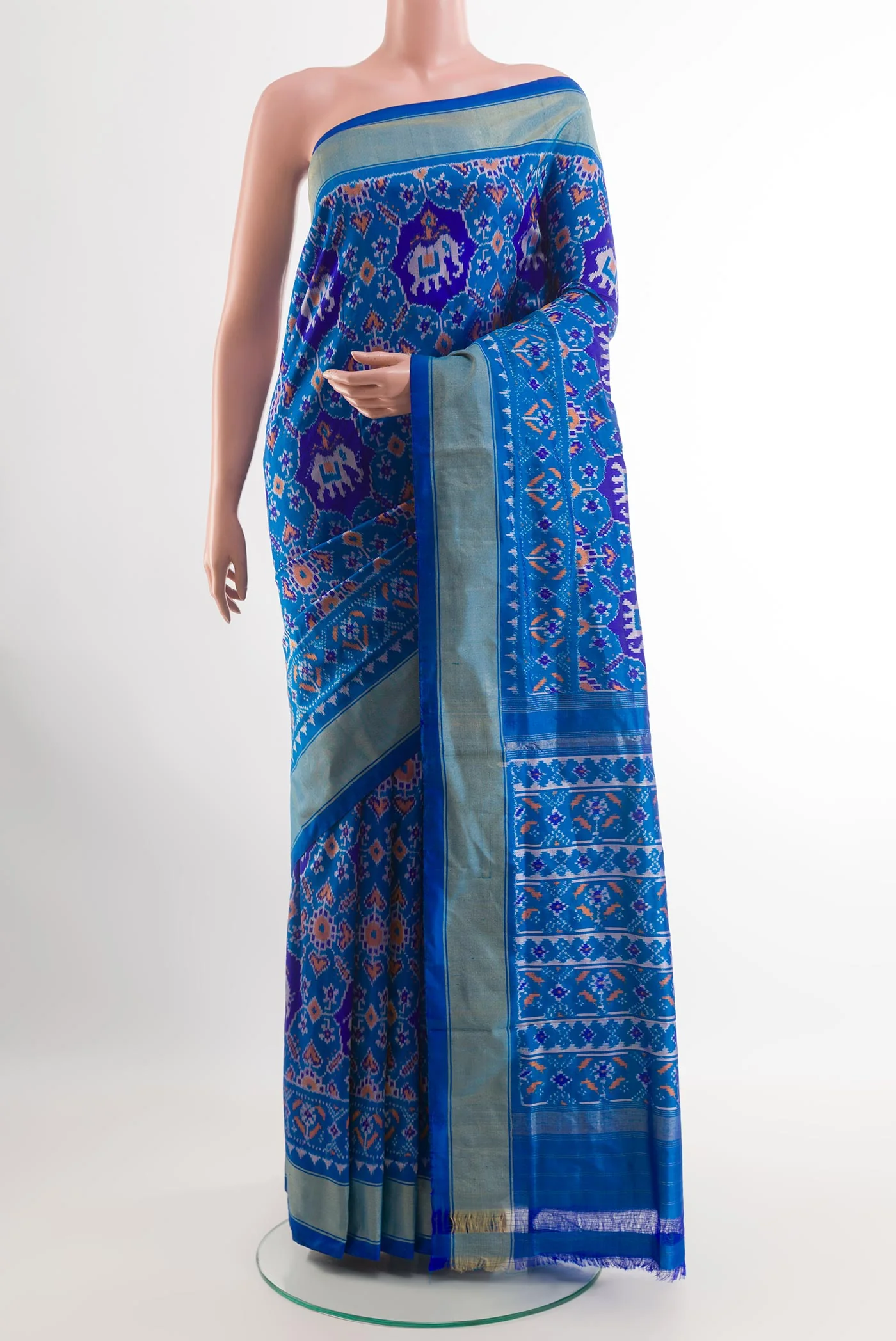 Blue Pochampally Silk Saree - Image 2