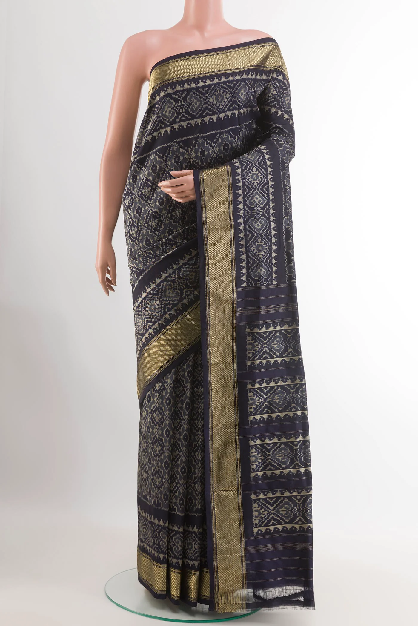 Grey Pochampally Silk Saree
