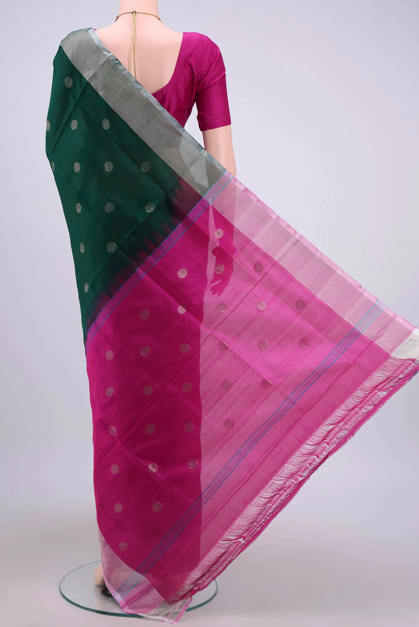 Green Uppada Silk Saree - Image 3