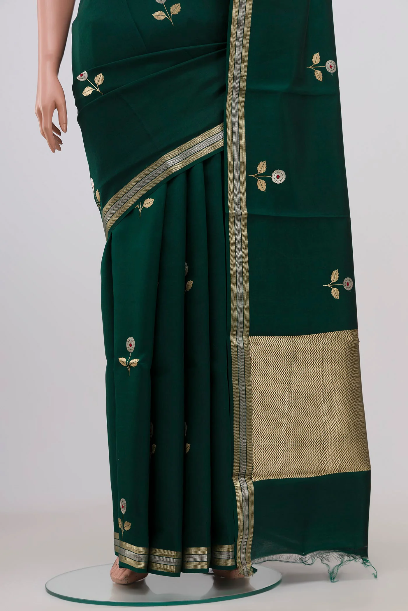 Bottle Green Banarasi Silk Saree - Image 3