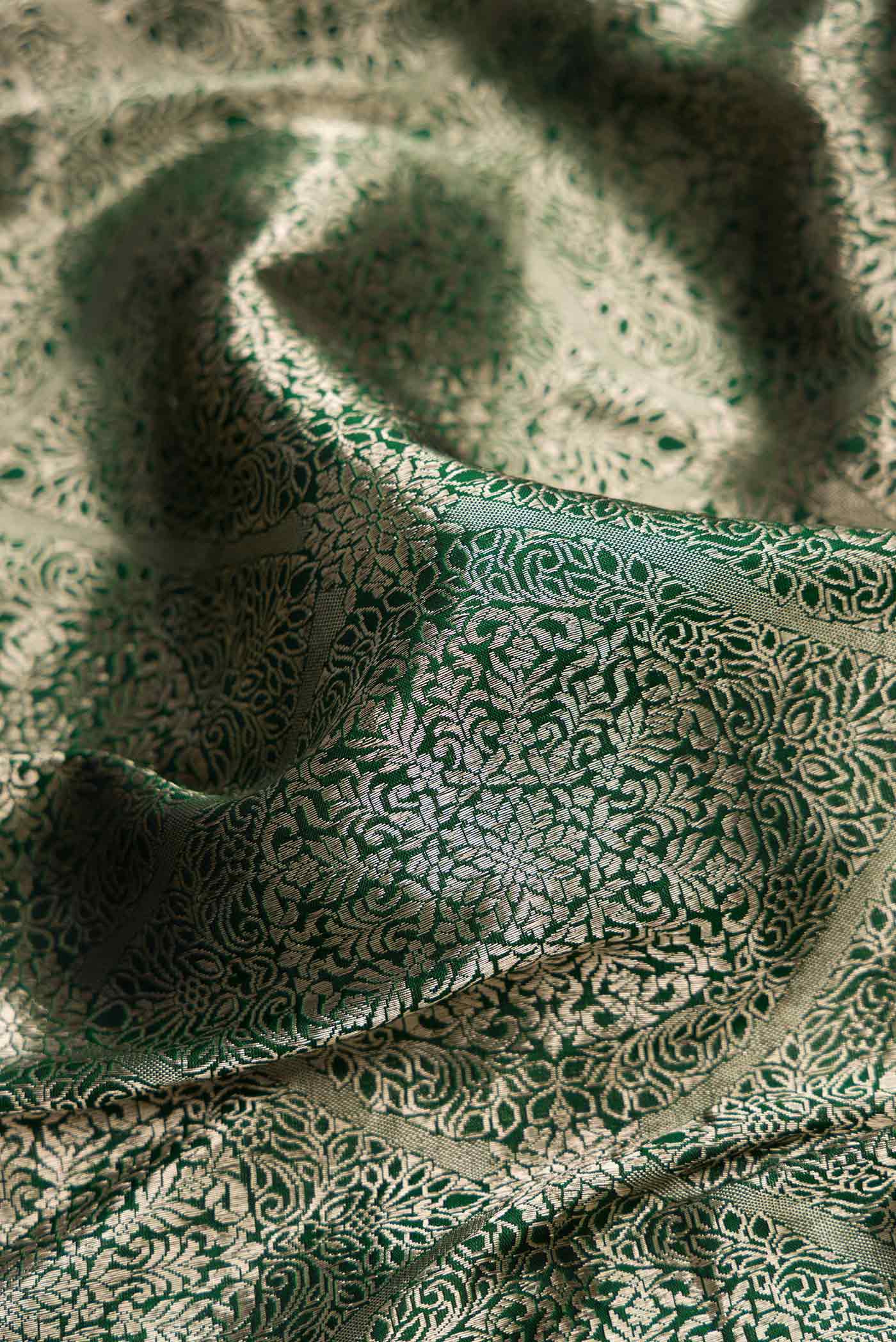 Bottle Green Banarasi Silk Saree - Image 2
