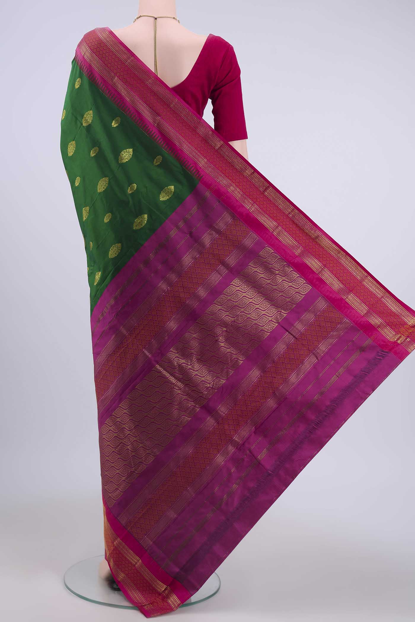 Bottle Green Dual Tone Bangalore Silk Saree - Image 3