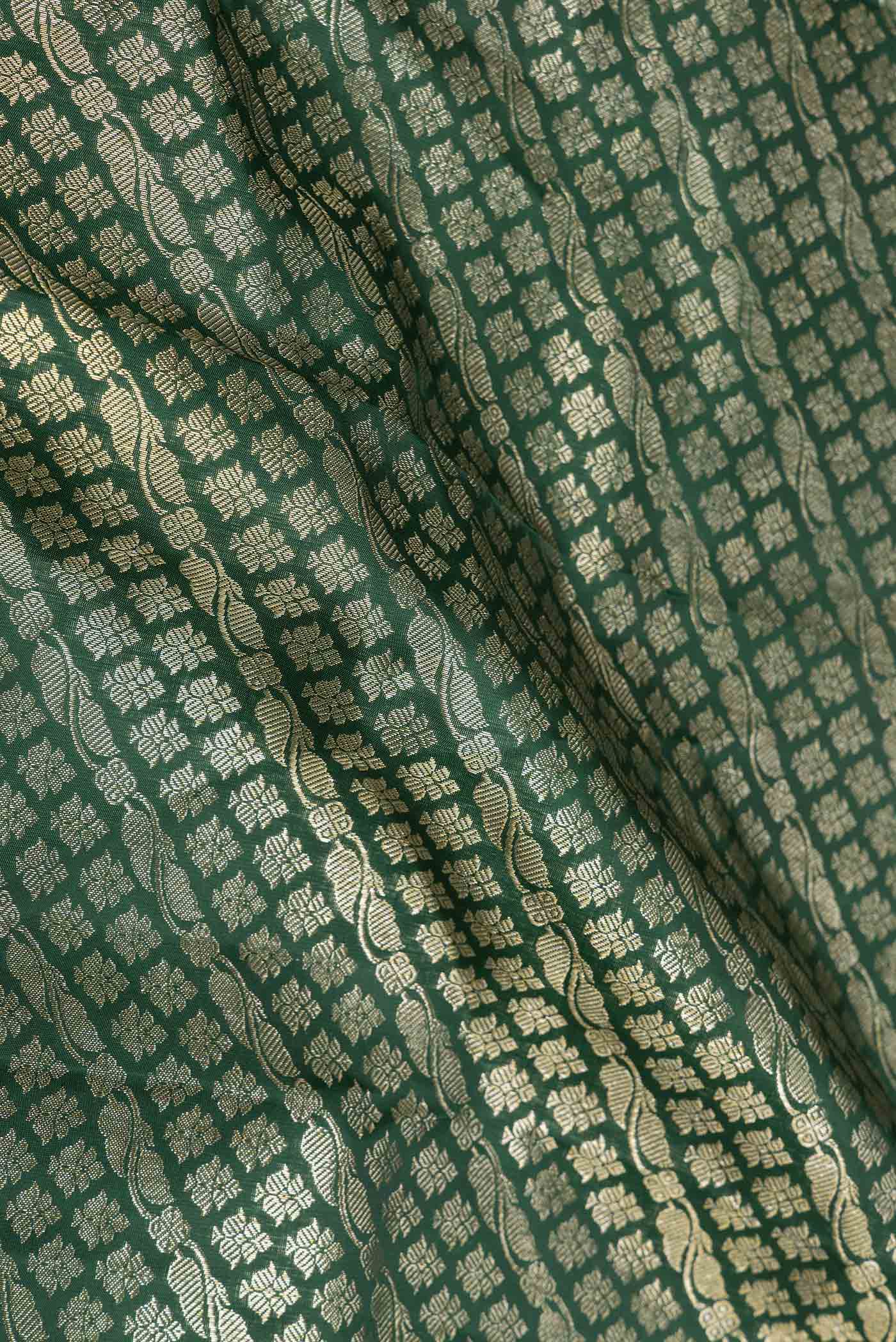 Bottle Green Dual Tone Kanchipuram Saree - Image 2
