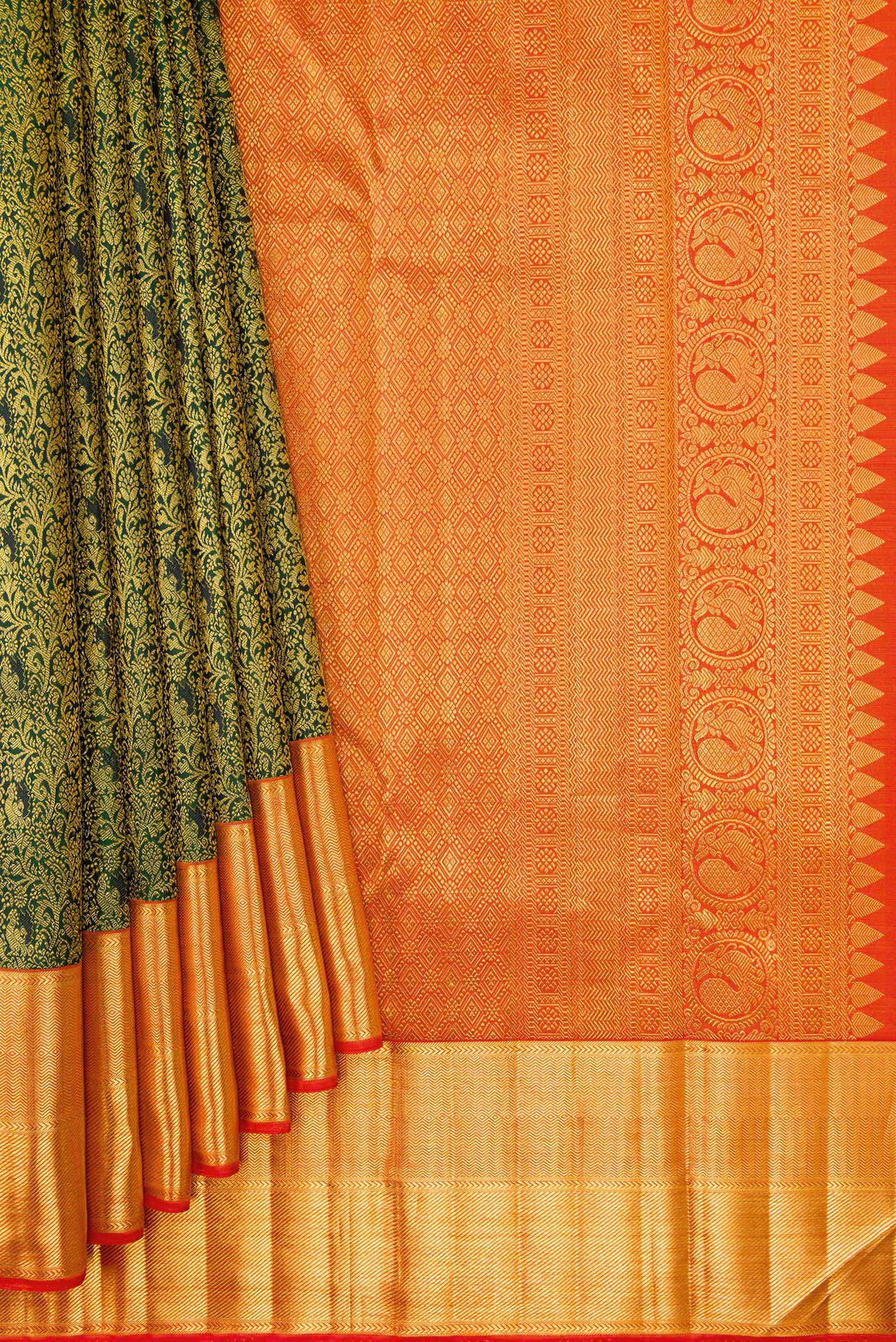 Bottle Green Kanchipuram Silk Saree - Image 4