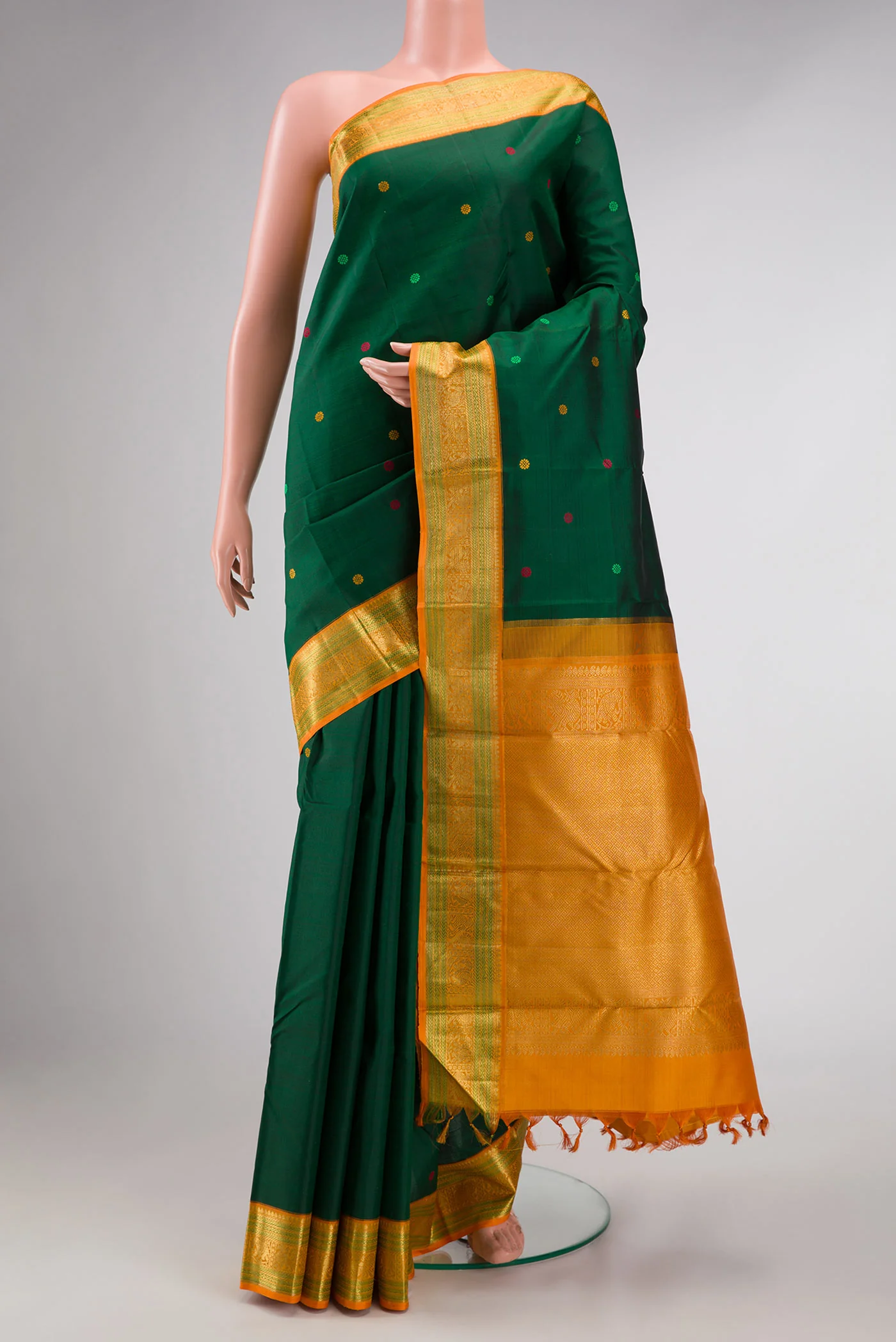 Bottle Green Dual Tone Kanchipuram Silk Saree