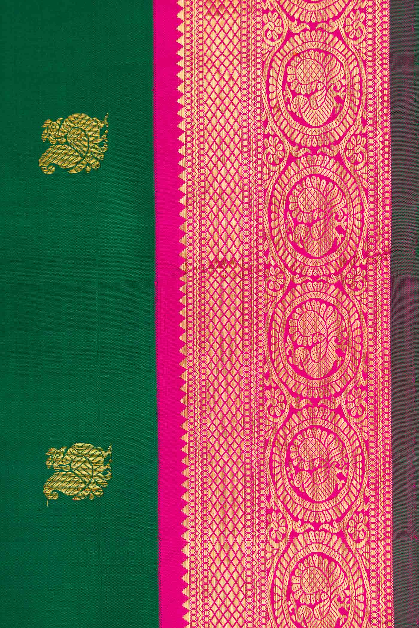 Bottle Green Dual Tone Kanjivaram Silk Saree - Image 3