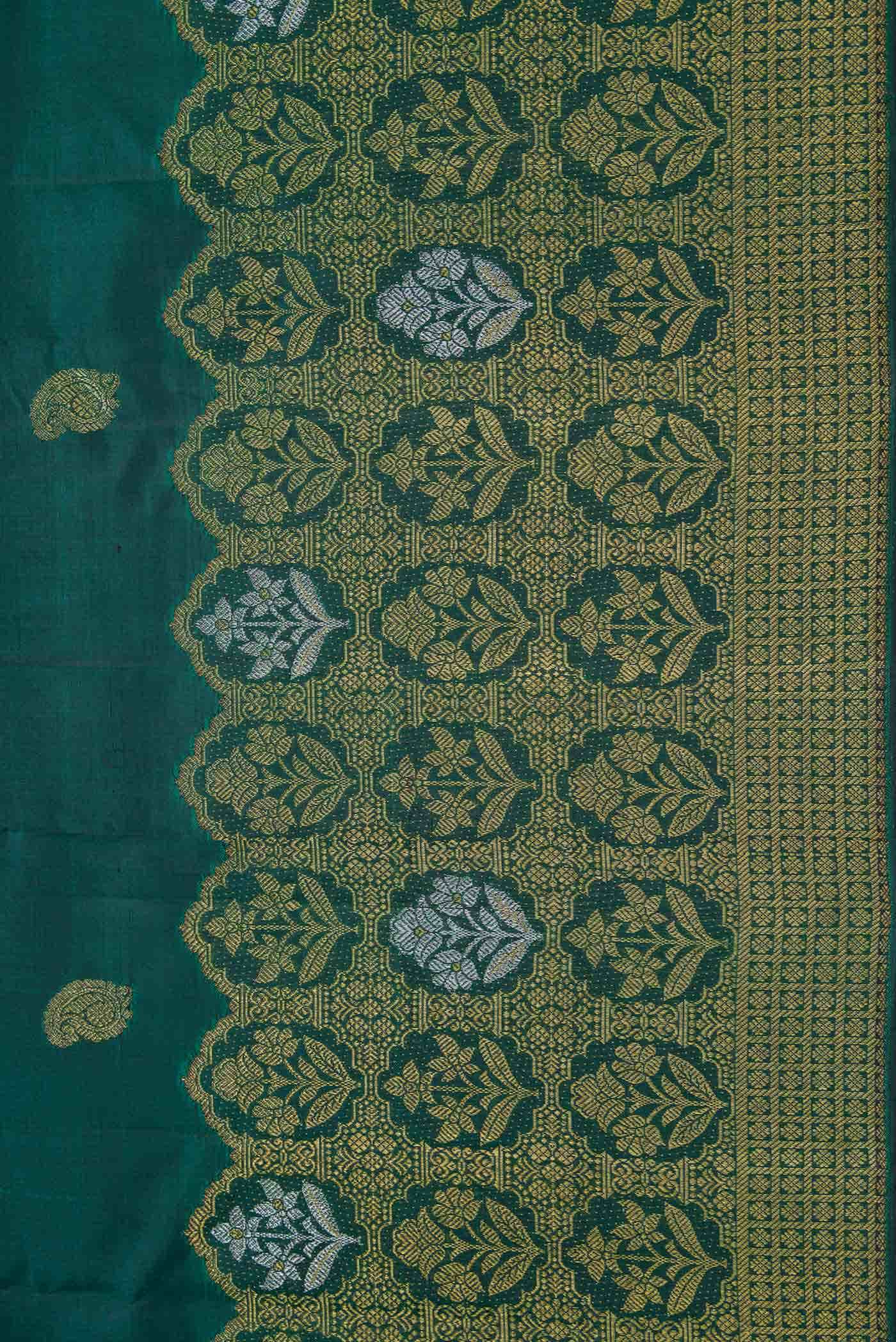 Bottle Green Dual Tone Kanchipuram Silk Saree - Image 6