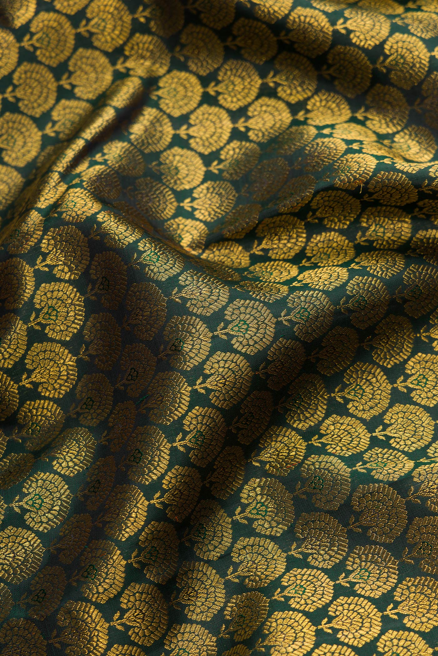 Bottle Green Kanjivaram Silk Saree - Image 2