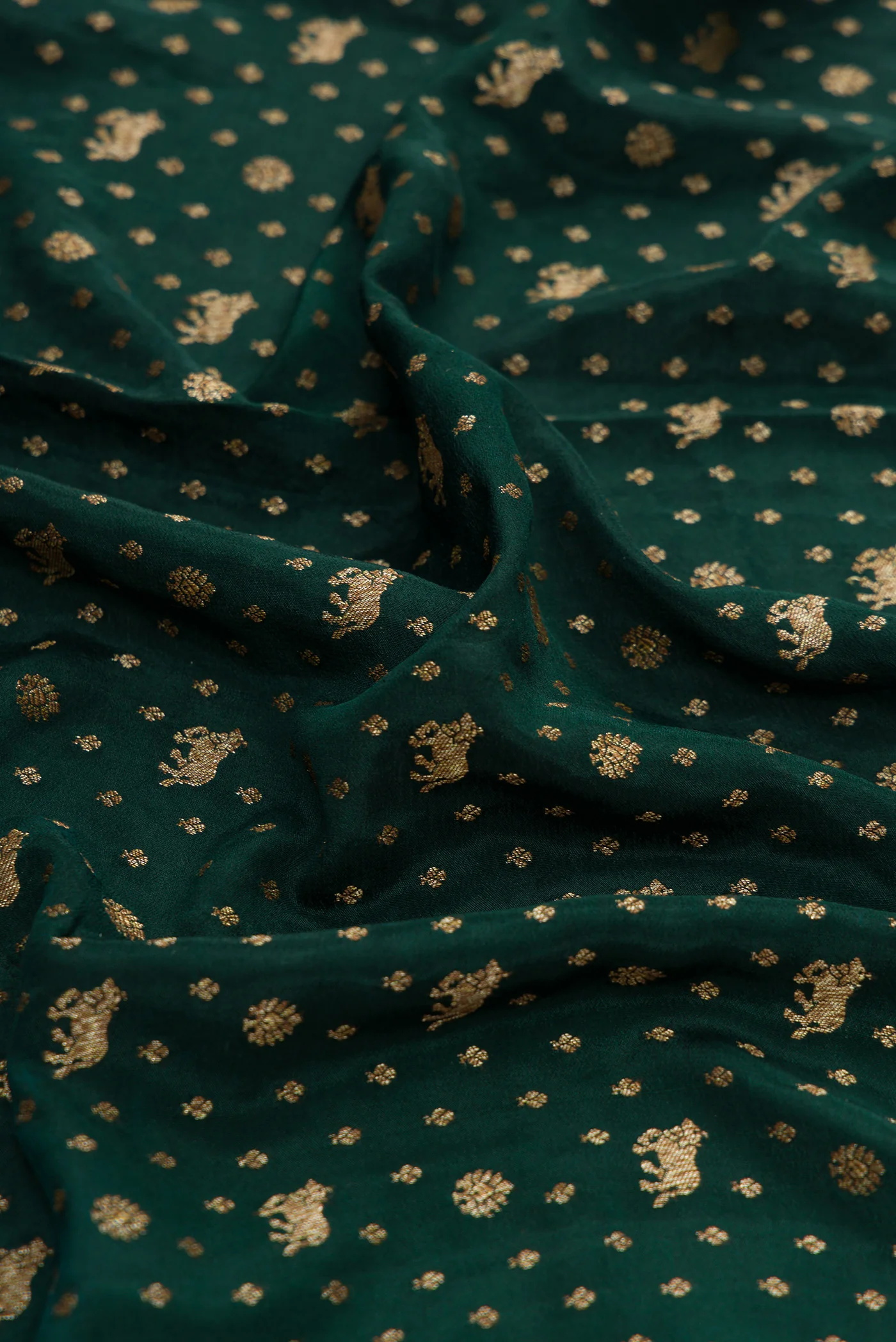 Bottle Green Dual Tone Mysore Georgette Saree - Image 2