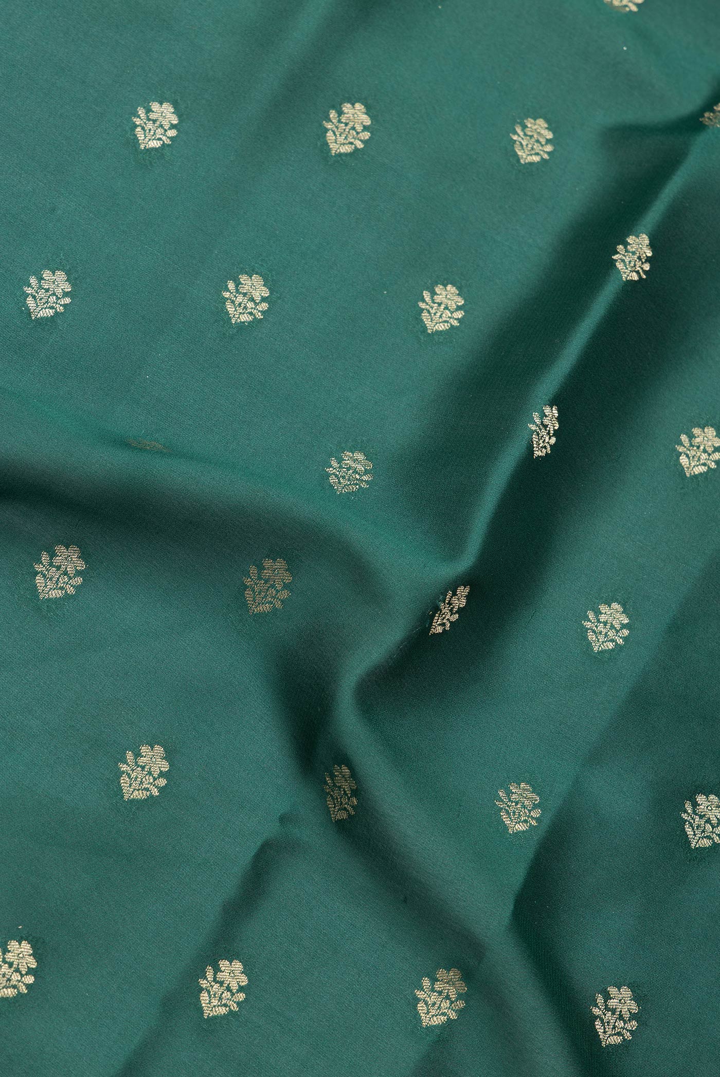 Bottle Green Mysore Crepe Saree - Image 2