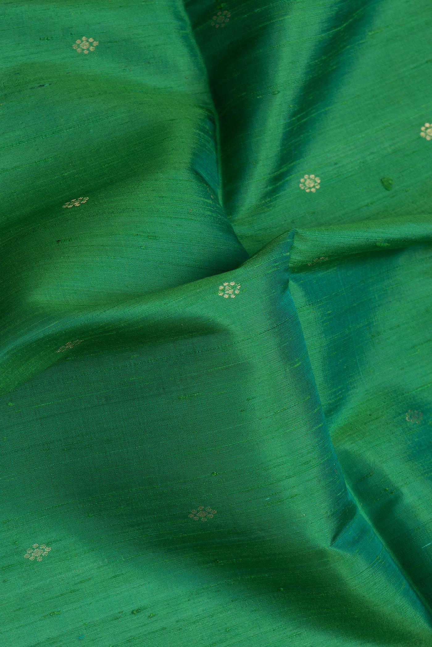 Green Raw Silk Saree - Image 2