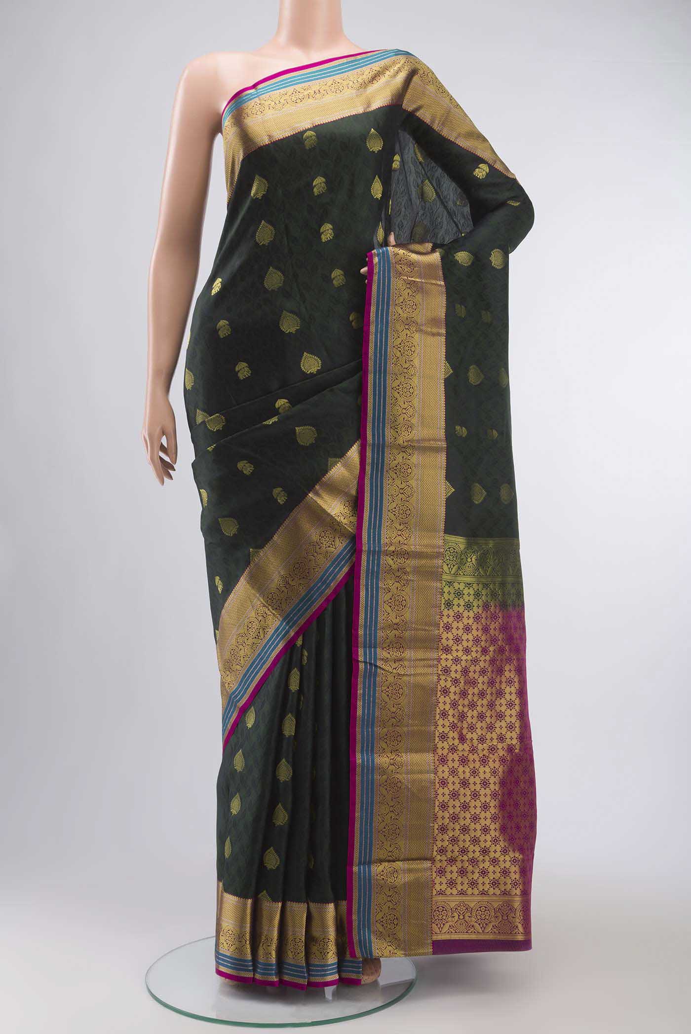 Bottle Green Kanchipuram Silk Saree