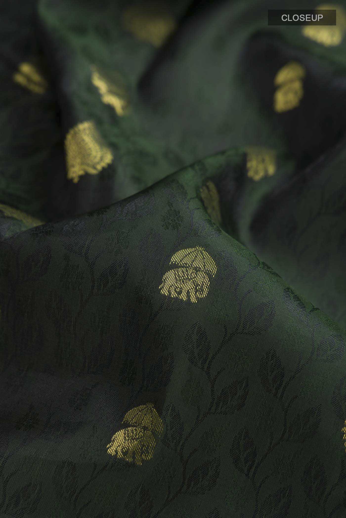 Bottle Green Kanchipuram Silk Saree - Image 2