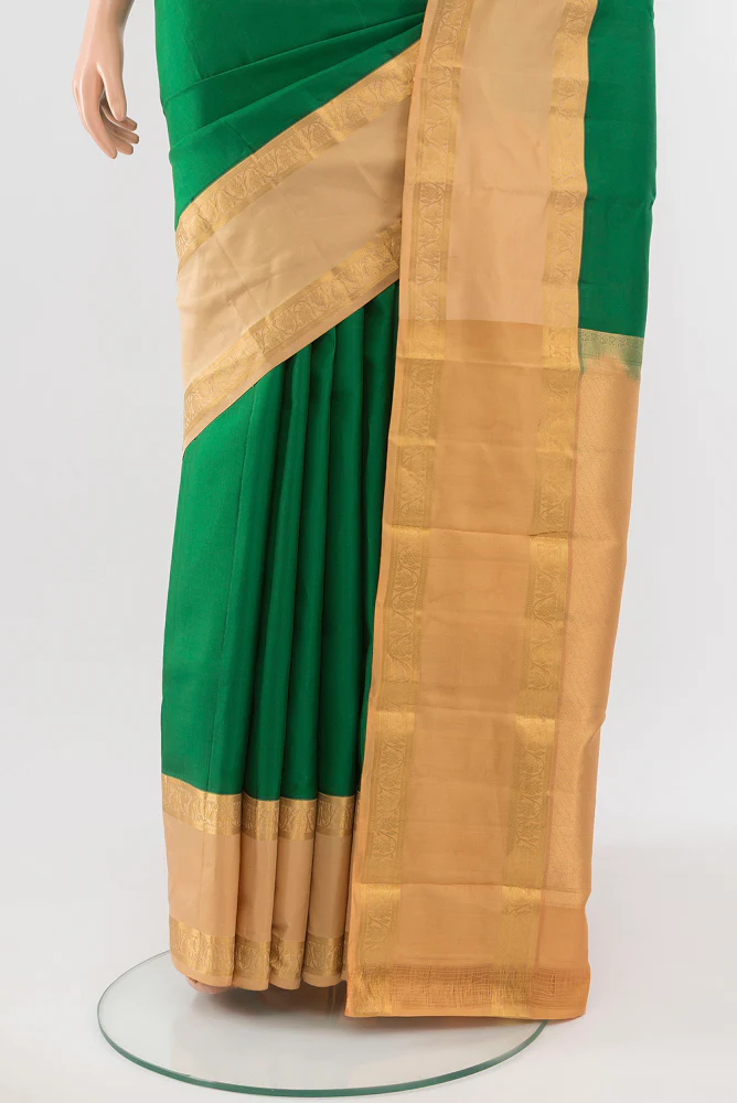 Green Kanchipuram Silk Saree - Image 3