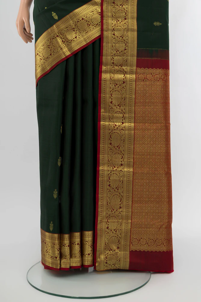 Bottle Green Kanchipuram Silk Saree - Image 3