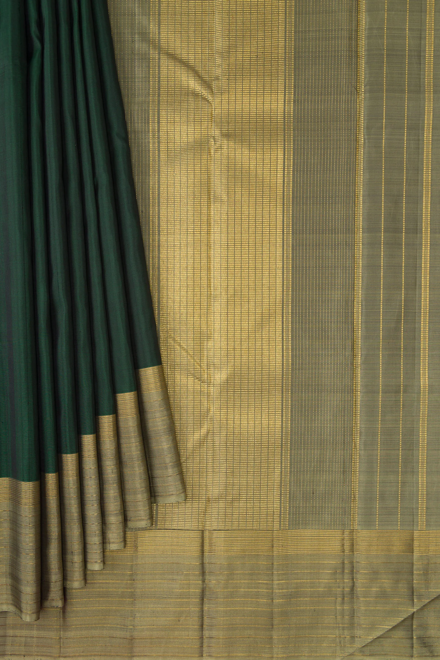 Bottle Green Kanjivaram Silk Saree - Image 4
