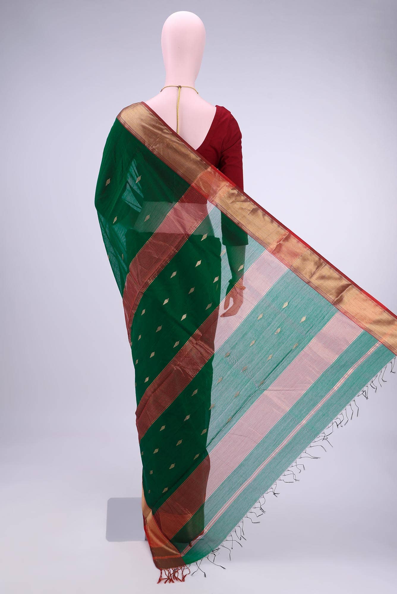 Bottle Green Khadi Cotton Saree - Image 2