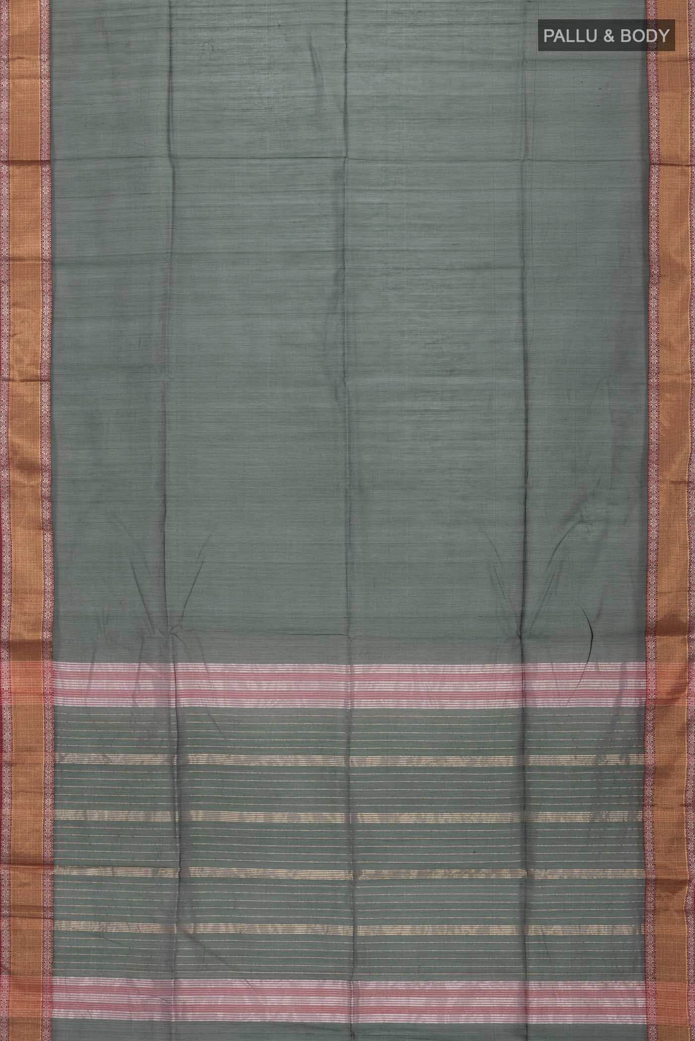 Bottle Green Maheshwari Silk Saree - Image 2