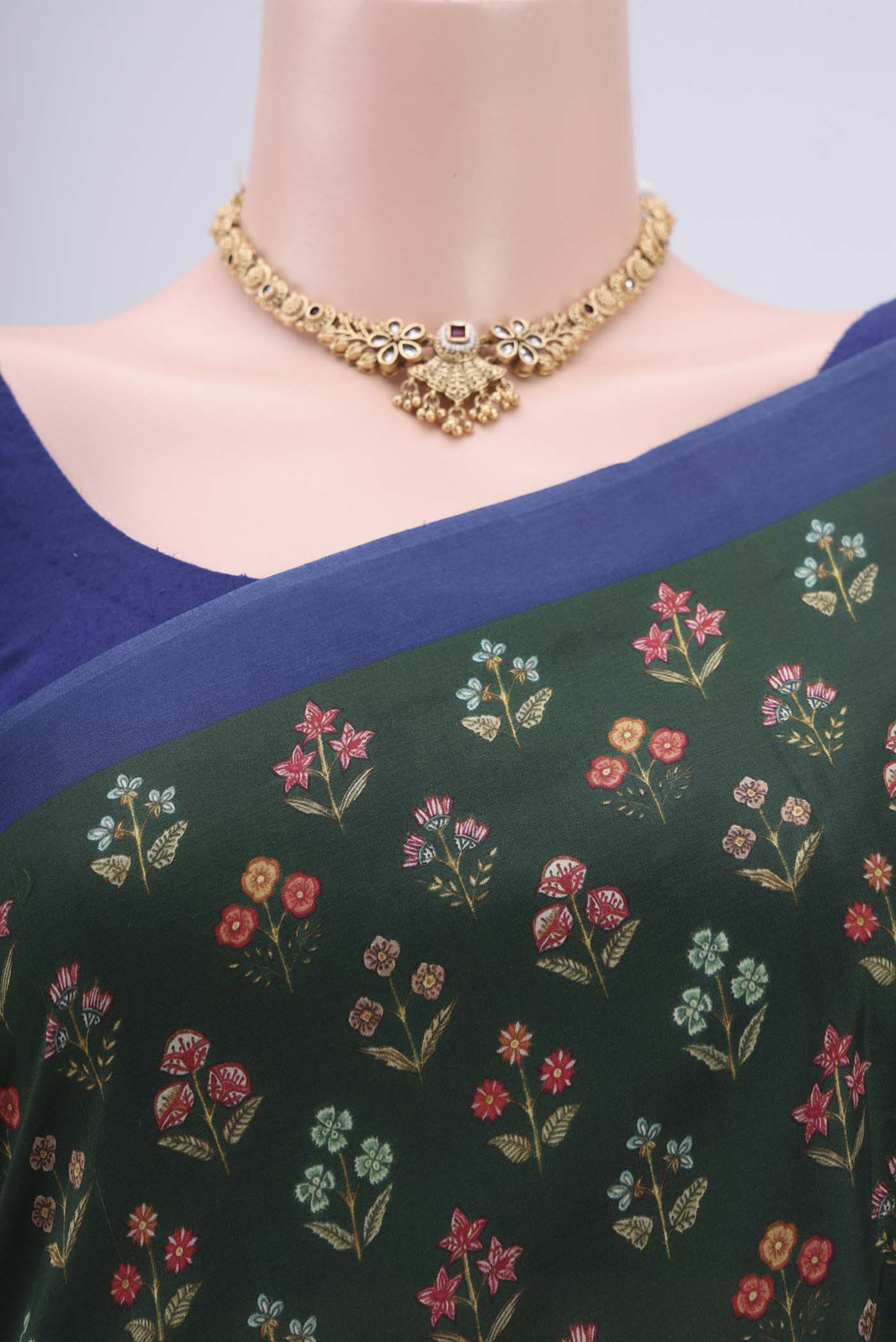 Bottle Green Printed Silk Saree - Image 2