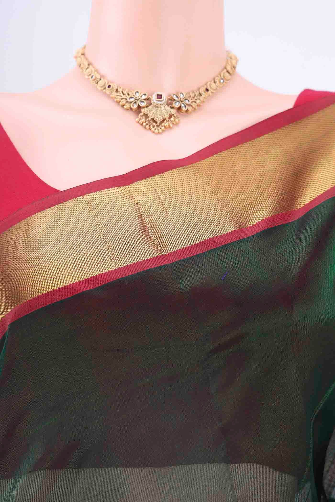 Bottle Green Silk Cotton Saree - Image 2