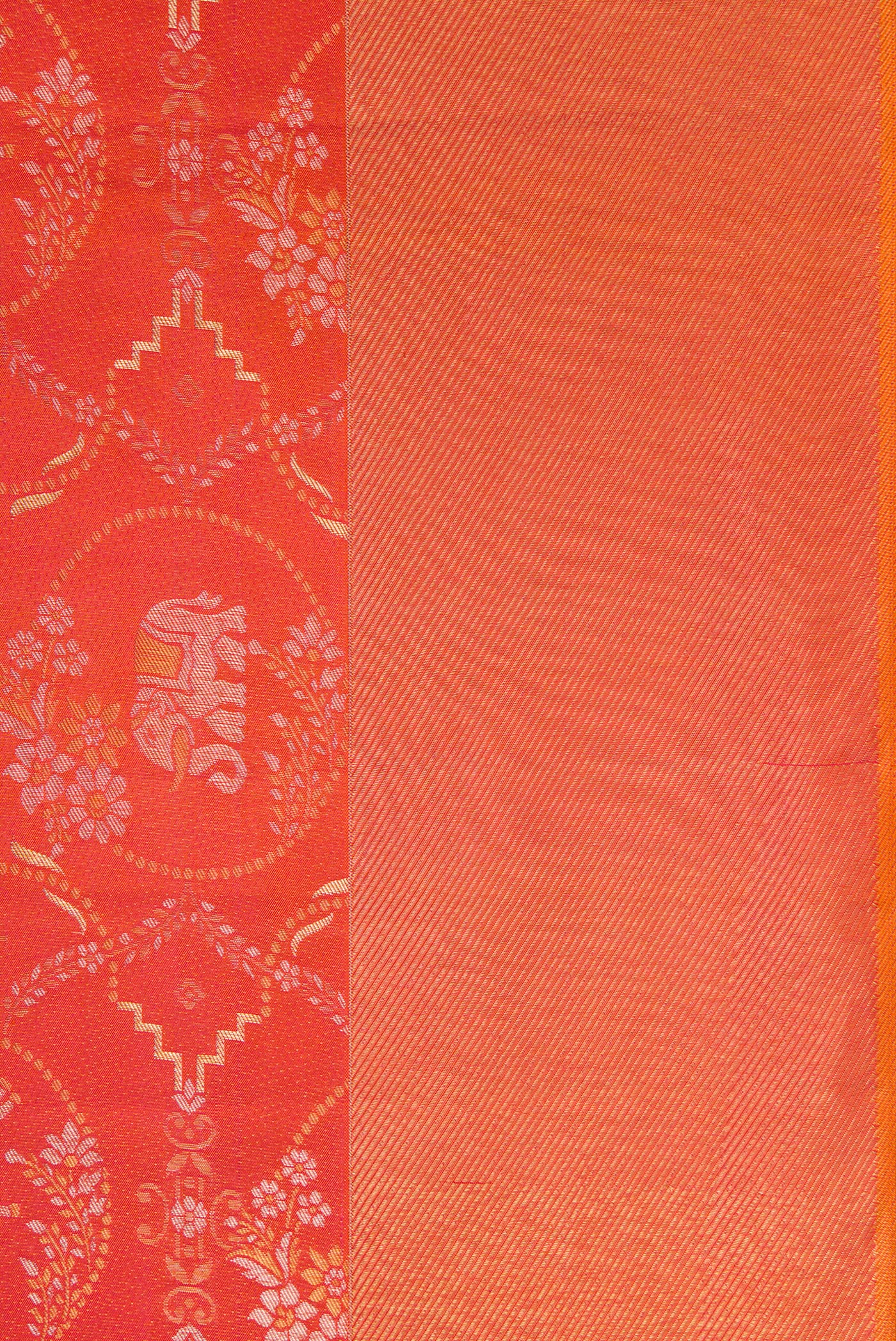 Pink with Orange Color Kanjivaram Silk Saree - Image 3