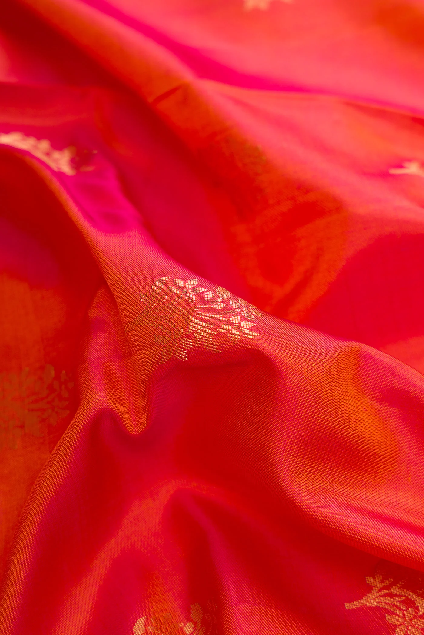 Pink with Orange Color Soft Silk Saree - Image 2