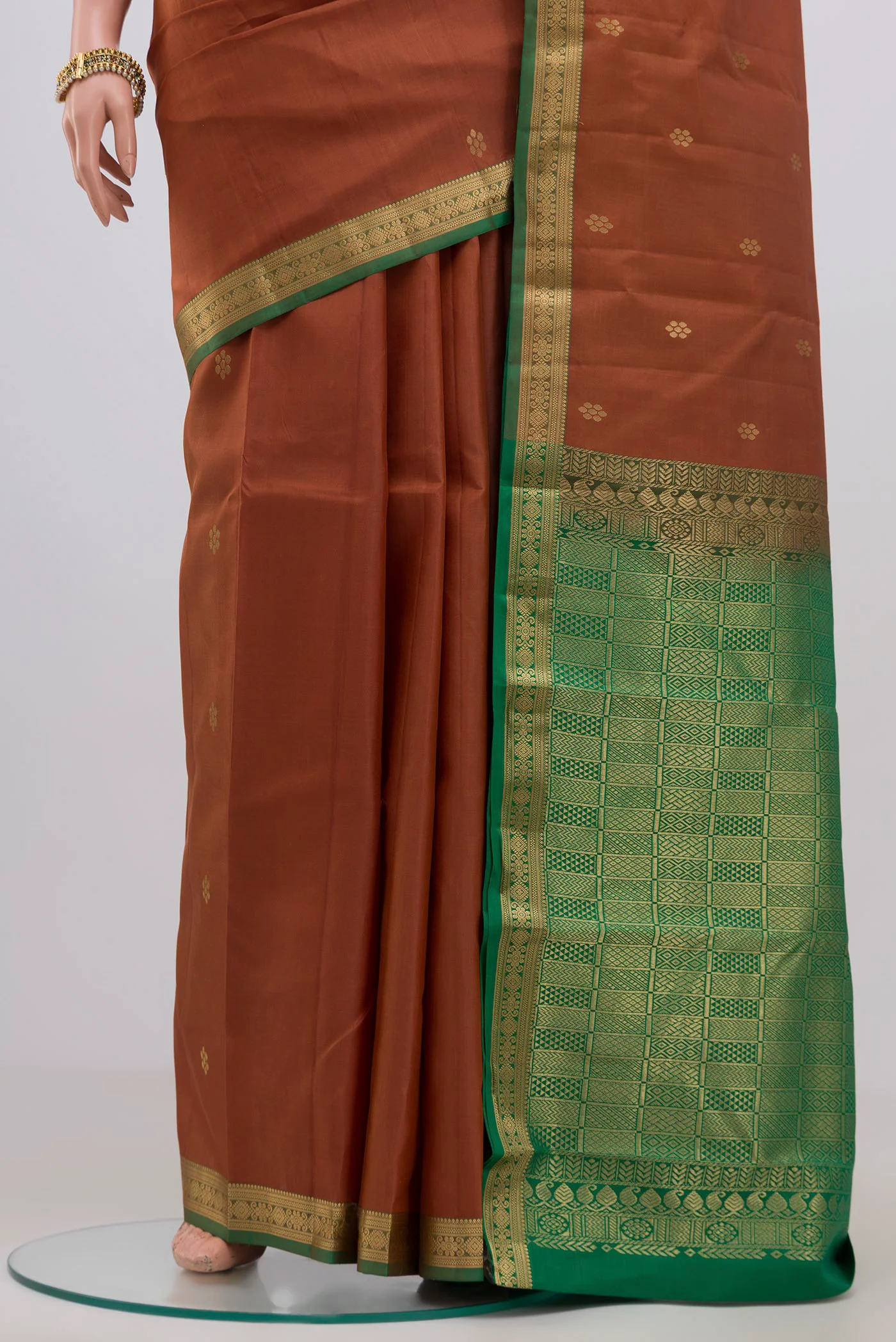 Brown Kanjivaram Silk Saree - Image 3