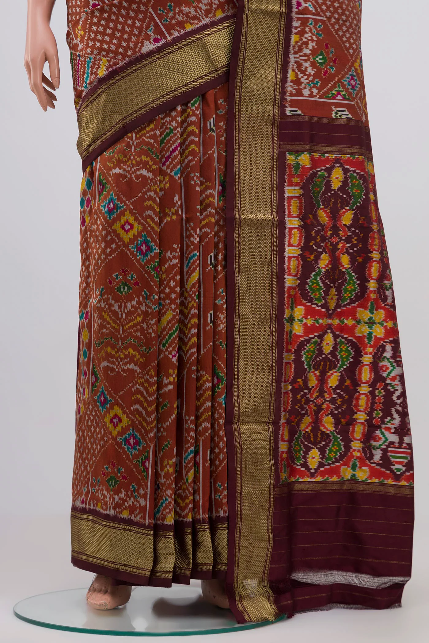 Brown Pochampally Silk Saree - Image 3