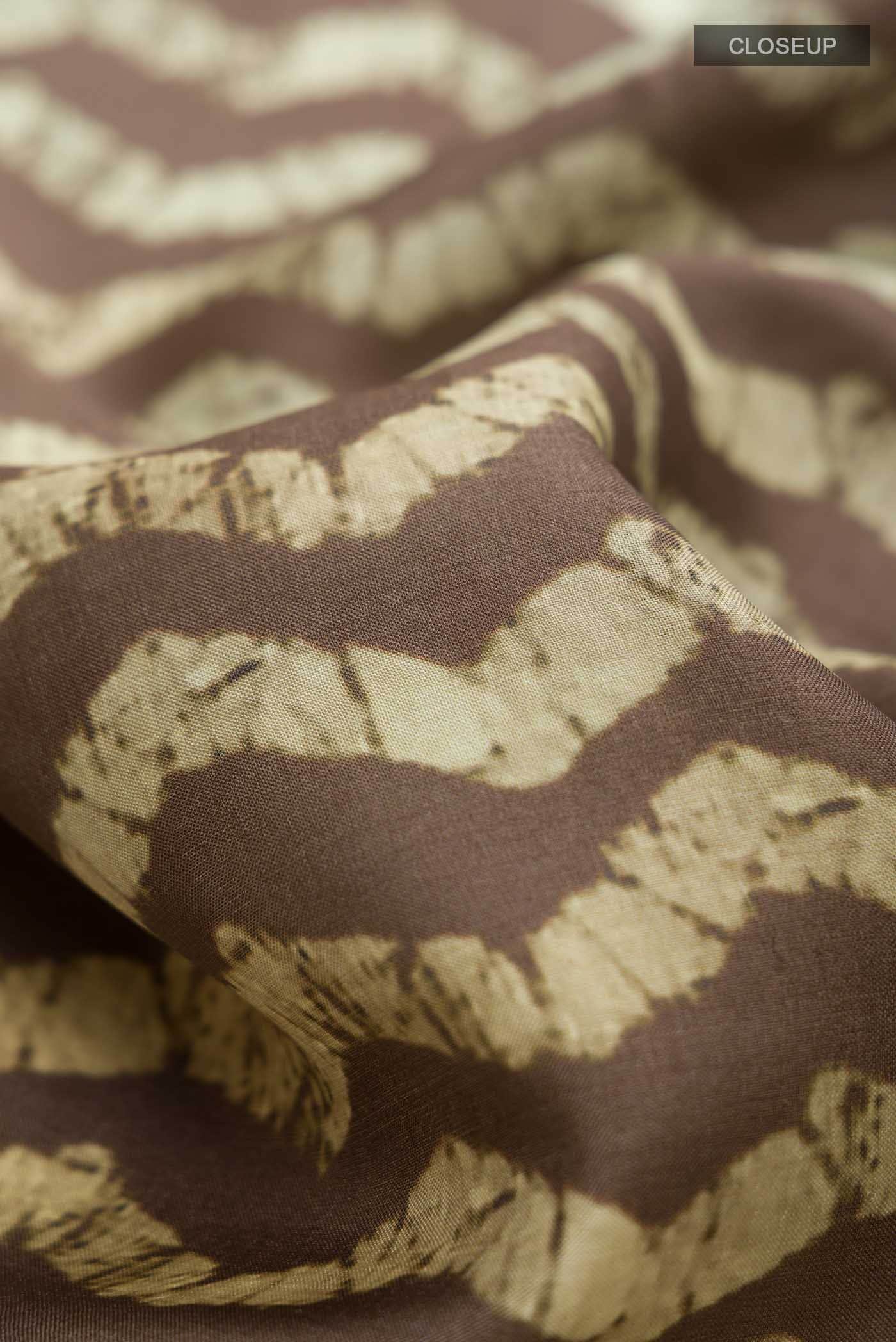 Brown Tussar Silk Saree - Image 2