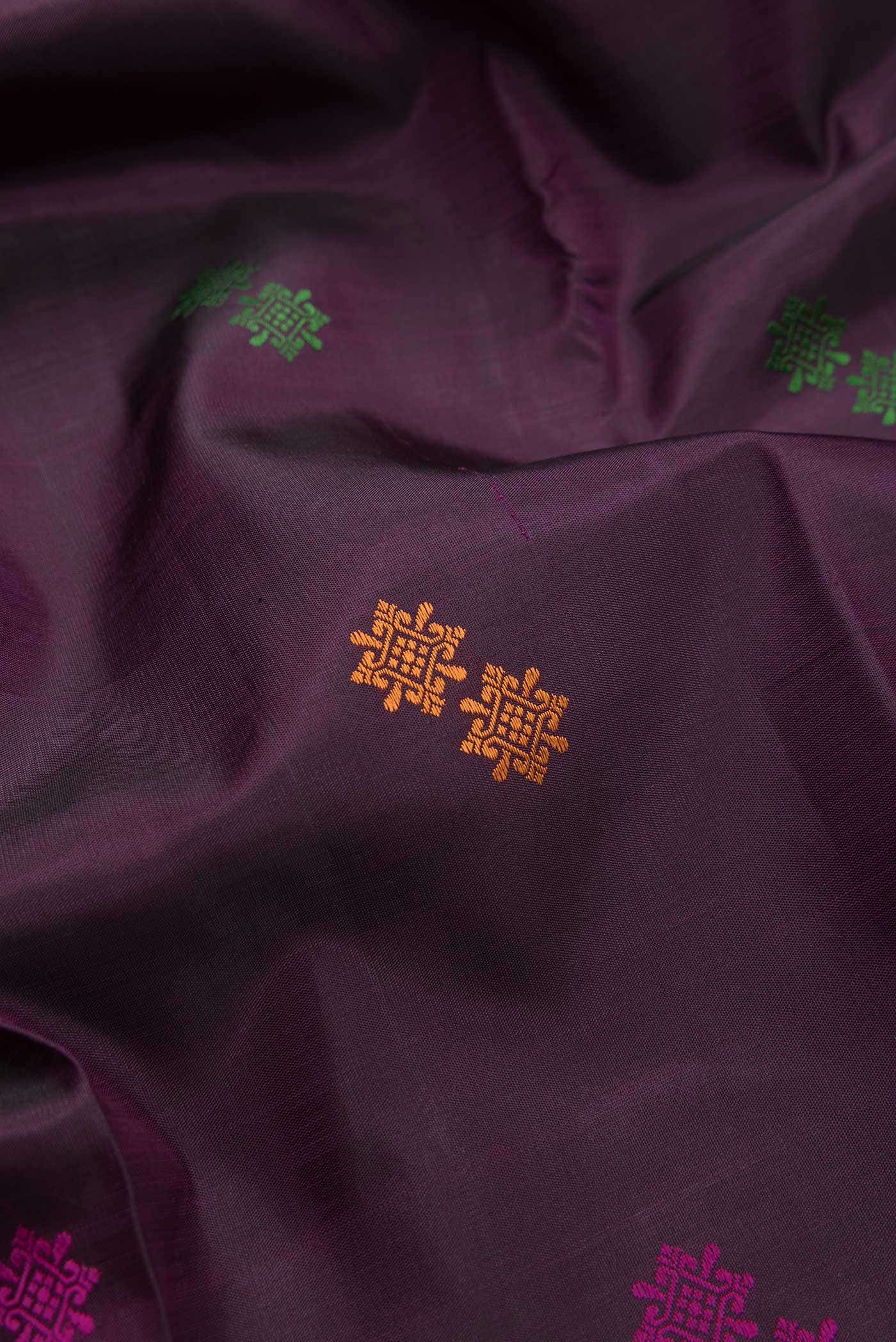 Burgundy Dual Tone Kanchipuram Silk Saree - Image 3