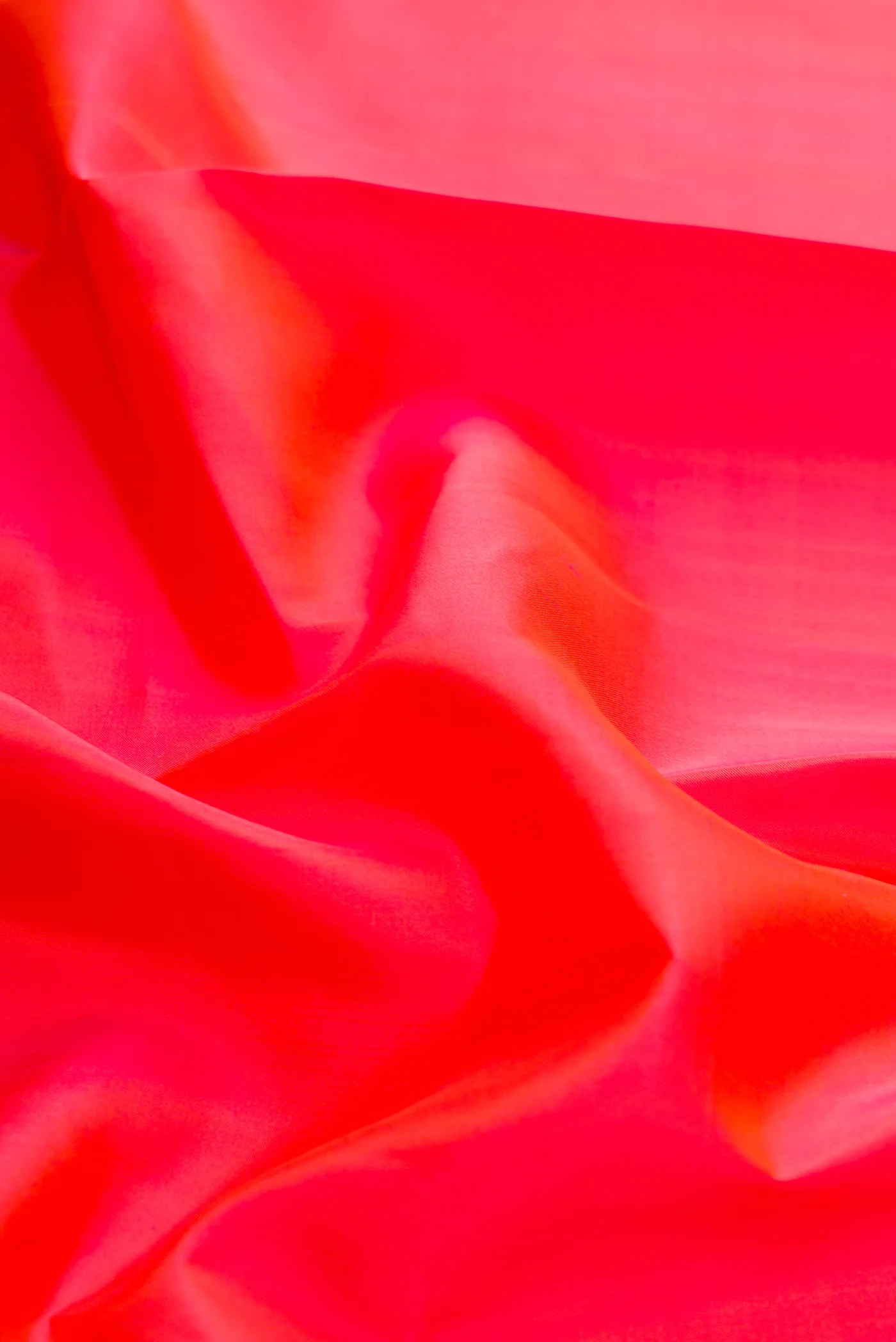 Orange with Pink Color Kanchipuram Silk Saree - Image 2