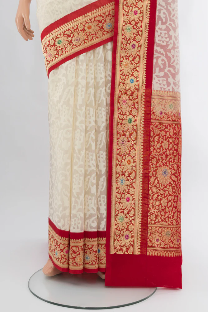 Off White Banarasi Kora Silk Saree - Image 3